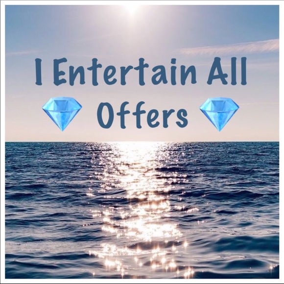 Meet your Posher, Elizabeth - Picture 2 of 2